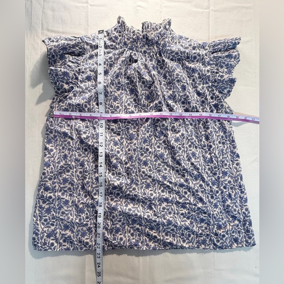 THML Blue White Floral Block Print Ruffle Sleeve Mock Neck Blouse Sz M Preppy - Picture 6 of 6